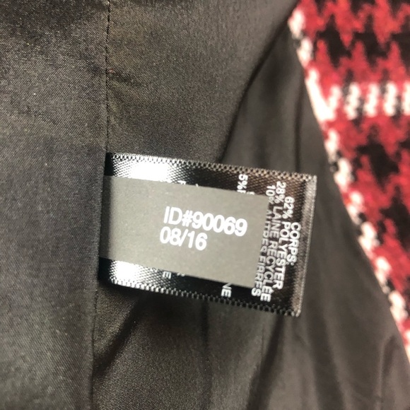 New with tag Express Women’s Red Black Houndstooth Tweed Wool Winter Peacoat - Picture 11 of 16